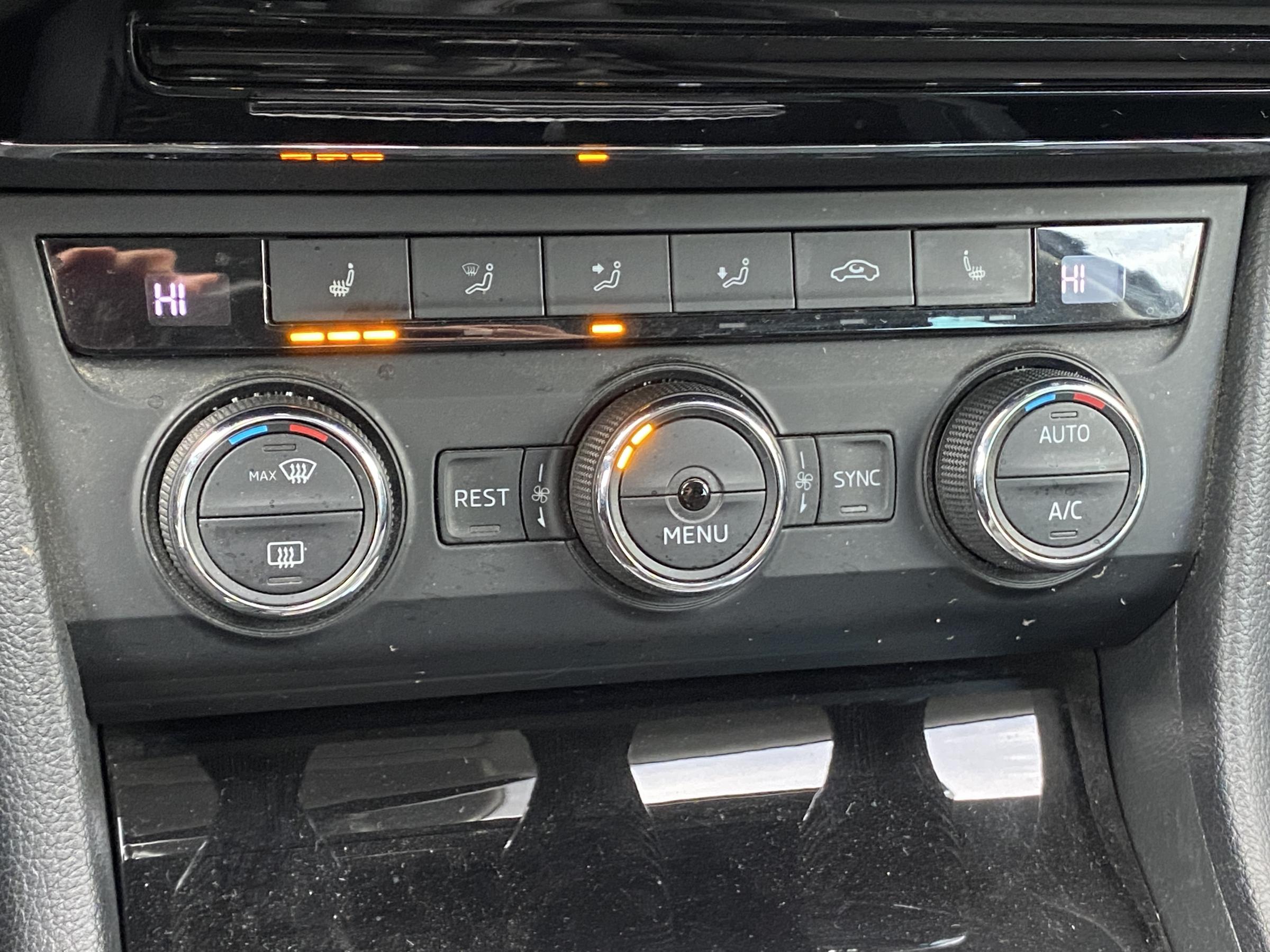 Škoda Superb III, 2015 - pohled č. 15