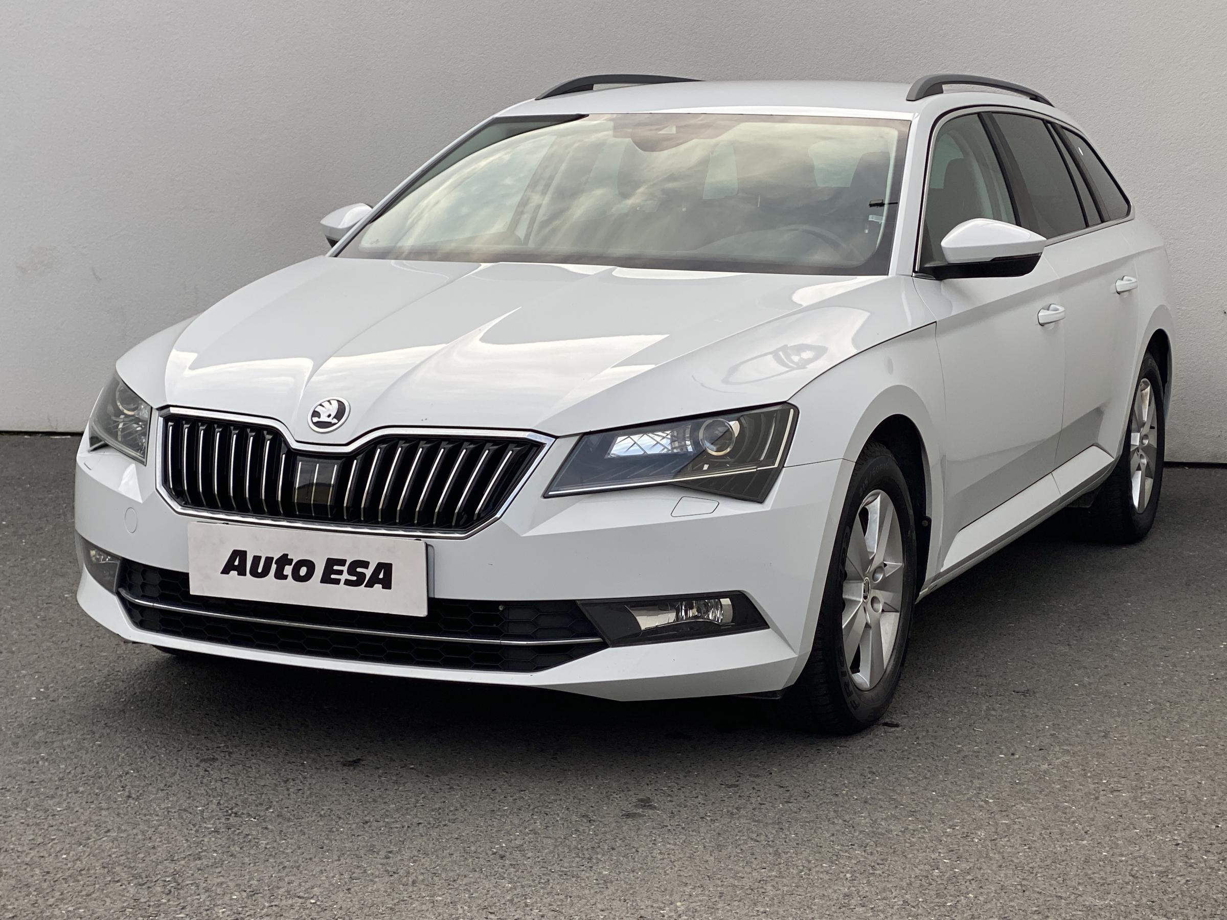Škoda Superb III, 2015 - pohled č. 3