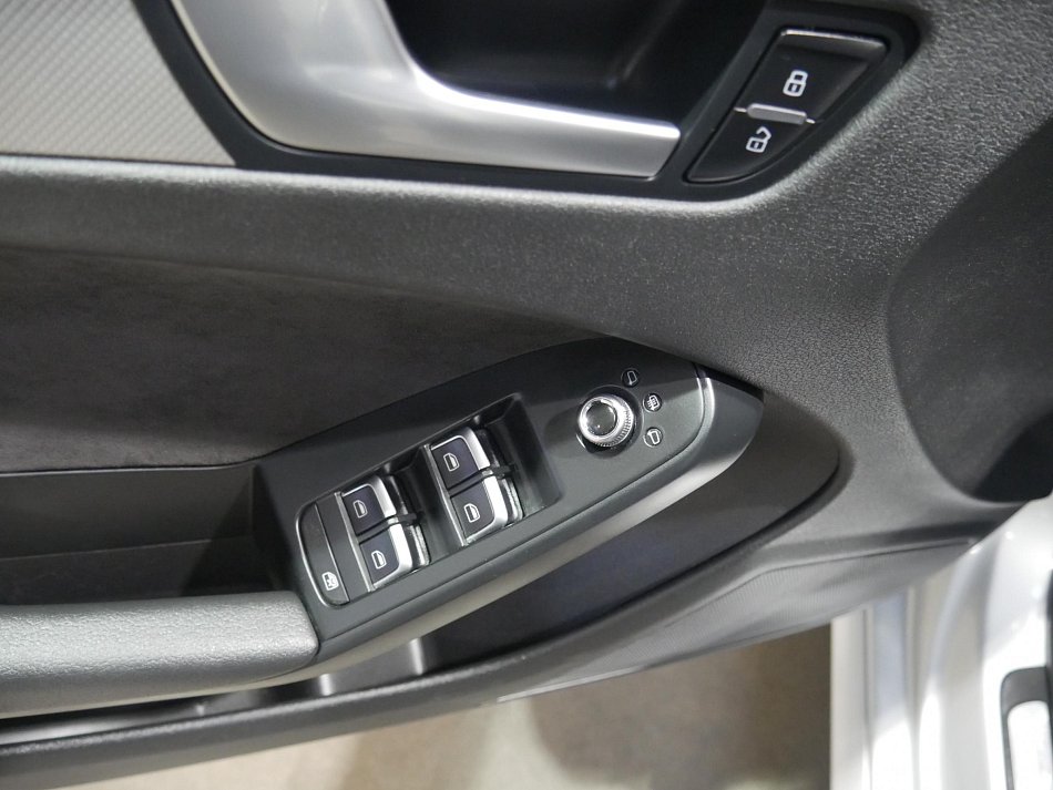 Audi A4 2.0 TDi  Quattro