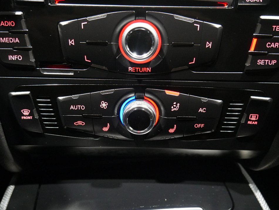 Audi A4 2.0 TDi  Quattro