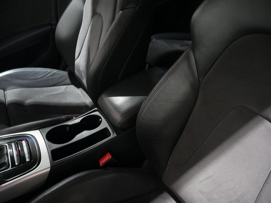 Audi A4 2.0 TDi  Quattro