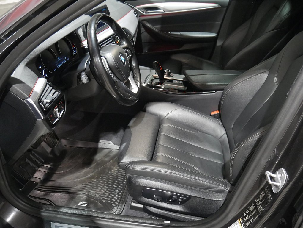 BMW Řada 5 520xd  520xd