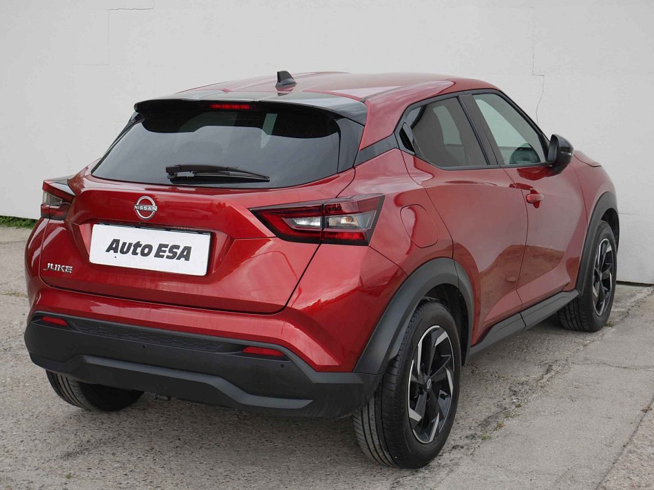 Nissan Juke 1.0 DIG-T N-Connecta