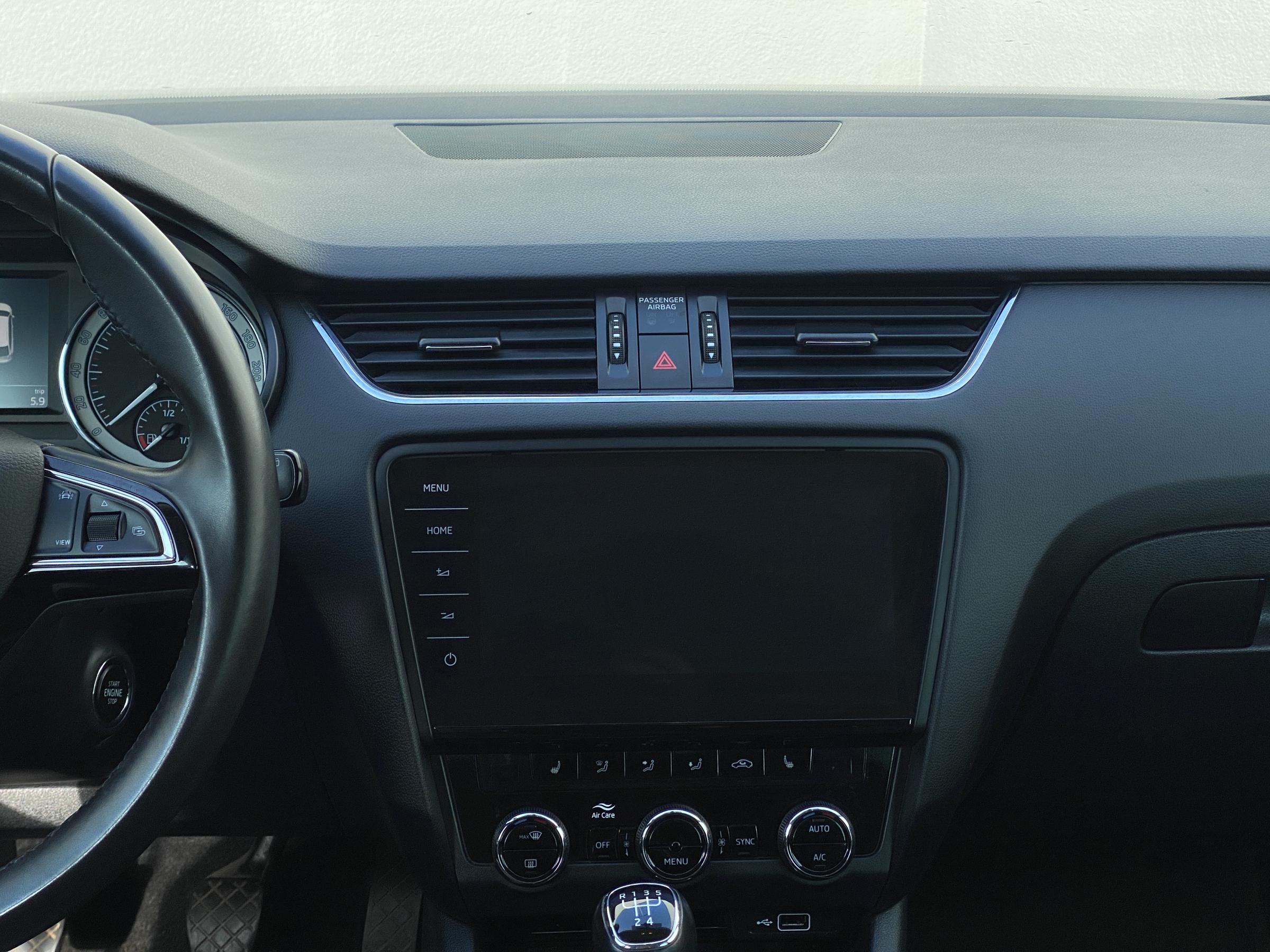 Škoda Octavia III, 2019 - pohled č. 10