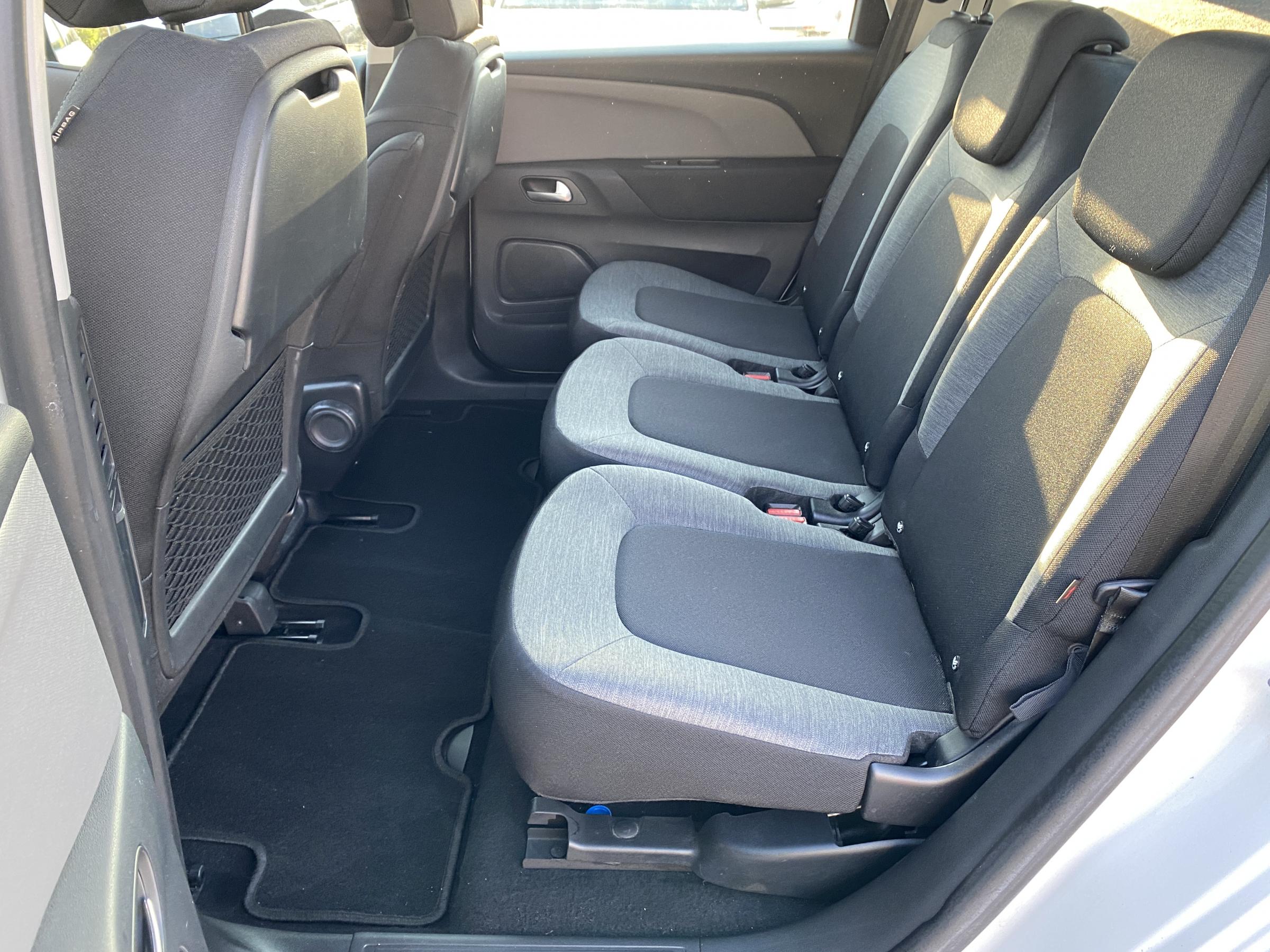 Citroën C4 Picasso, 2017 - pohled č. 11