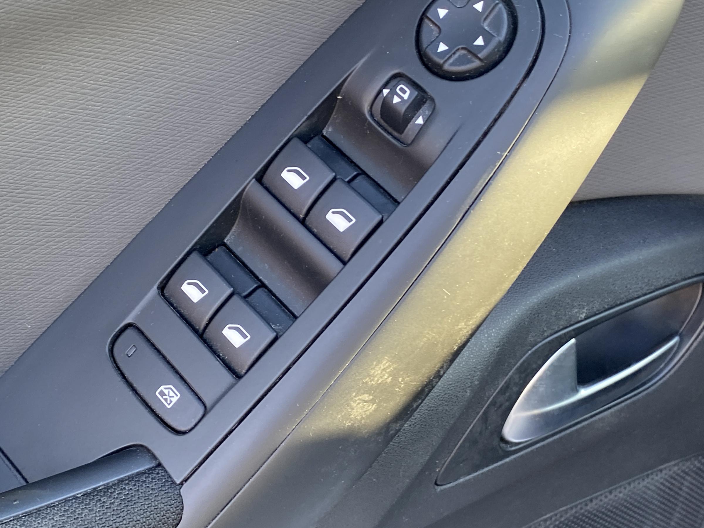 Citroën C4 Picasso, 2017 - pohled č. 12