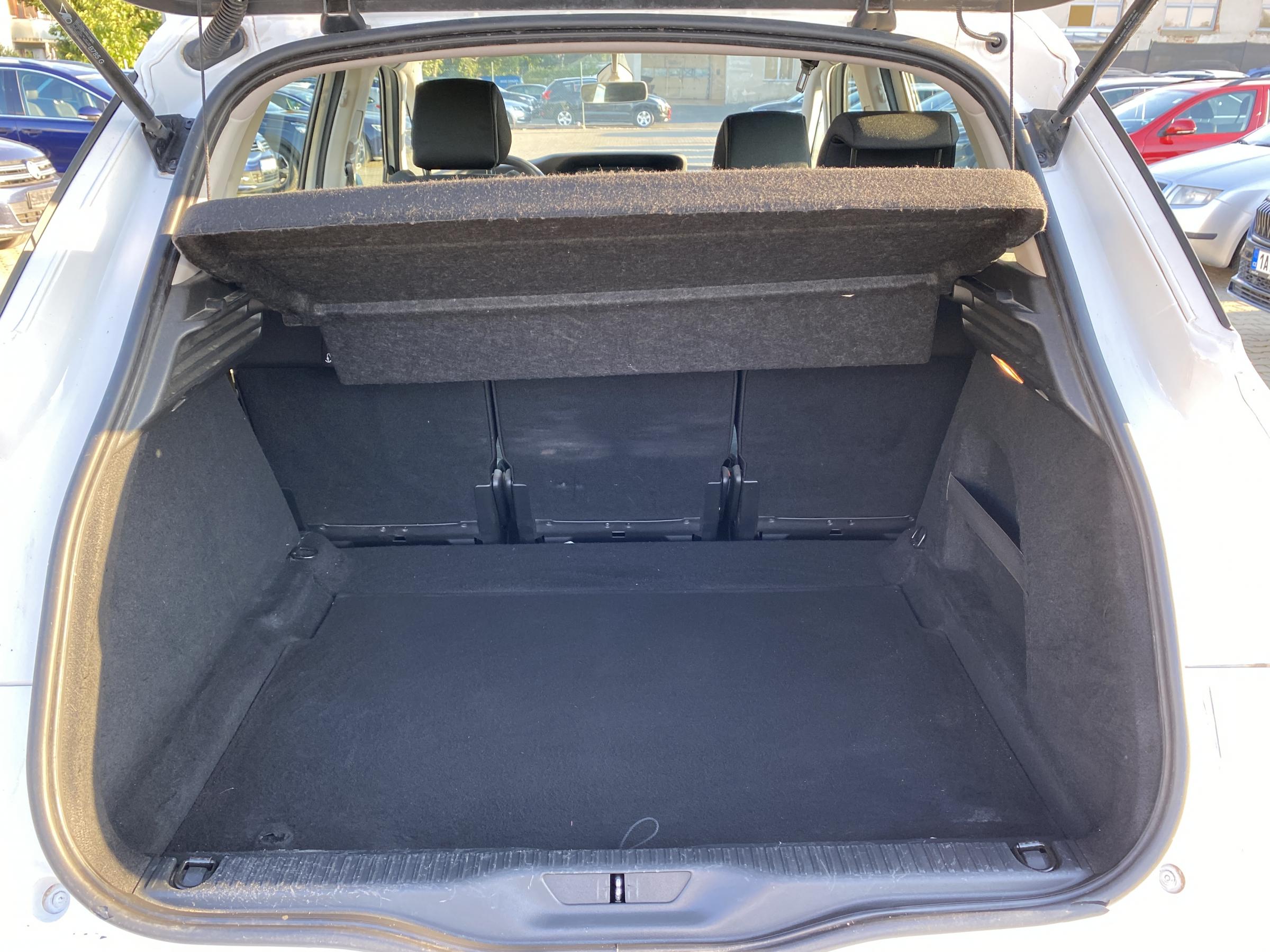 Citroën C4 Picasso, 2017 - pohled č. 7