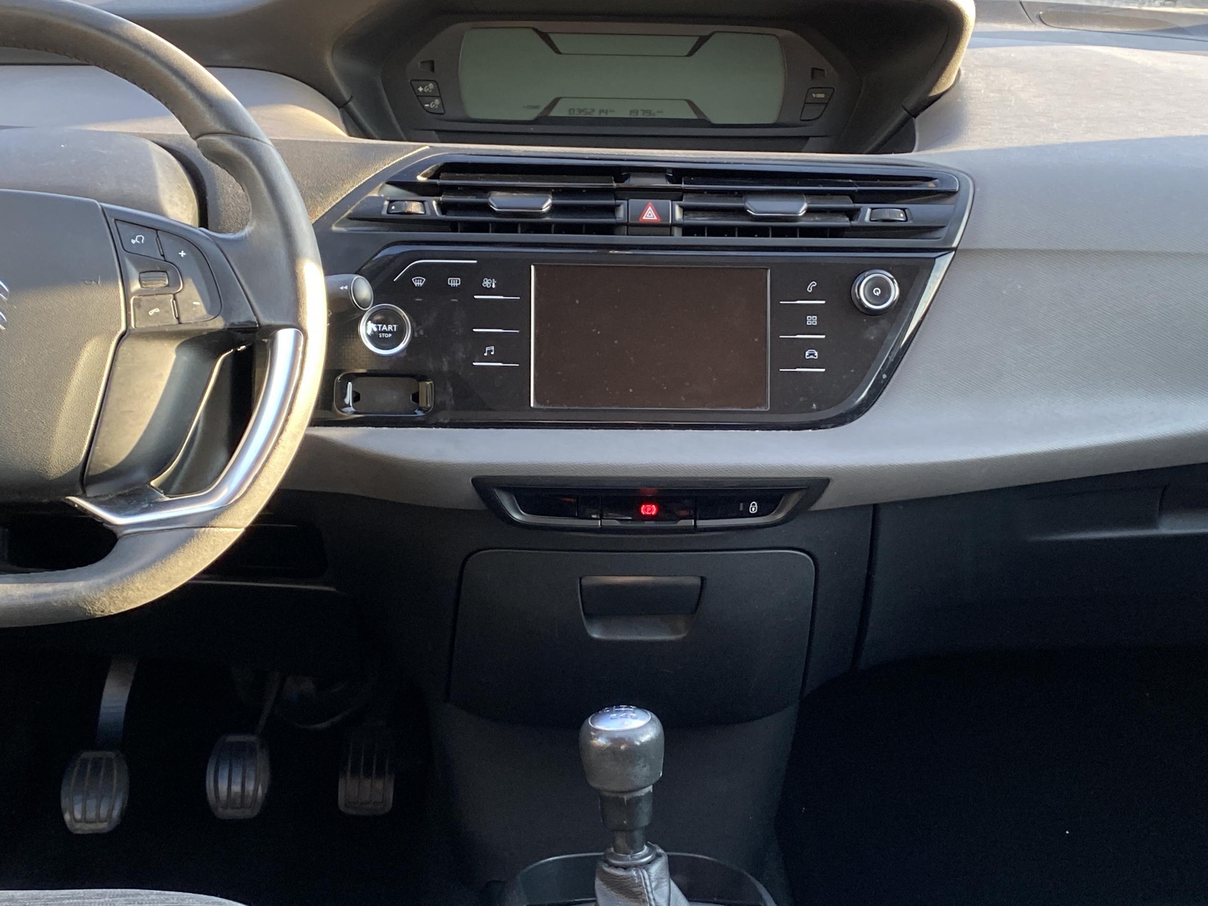 Citroën C4 Picasso, 2017 - pohled č. 9