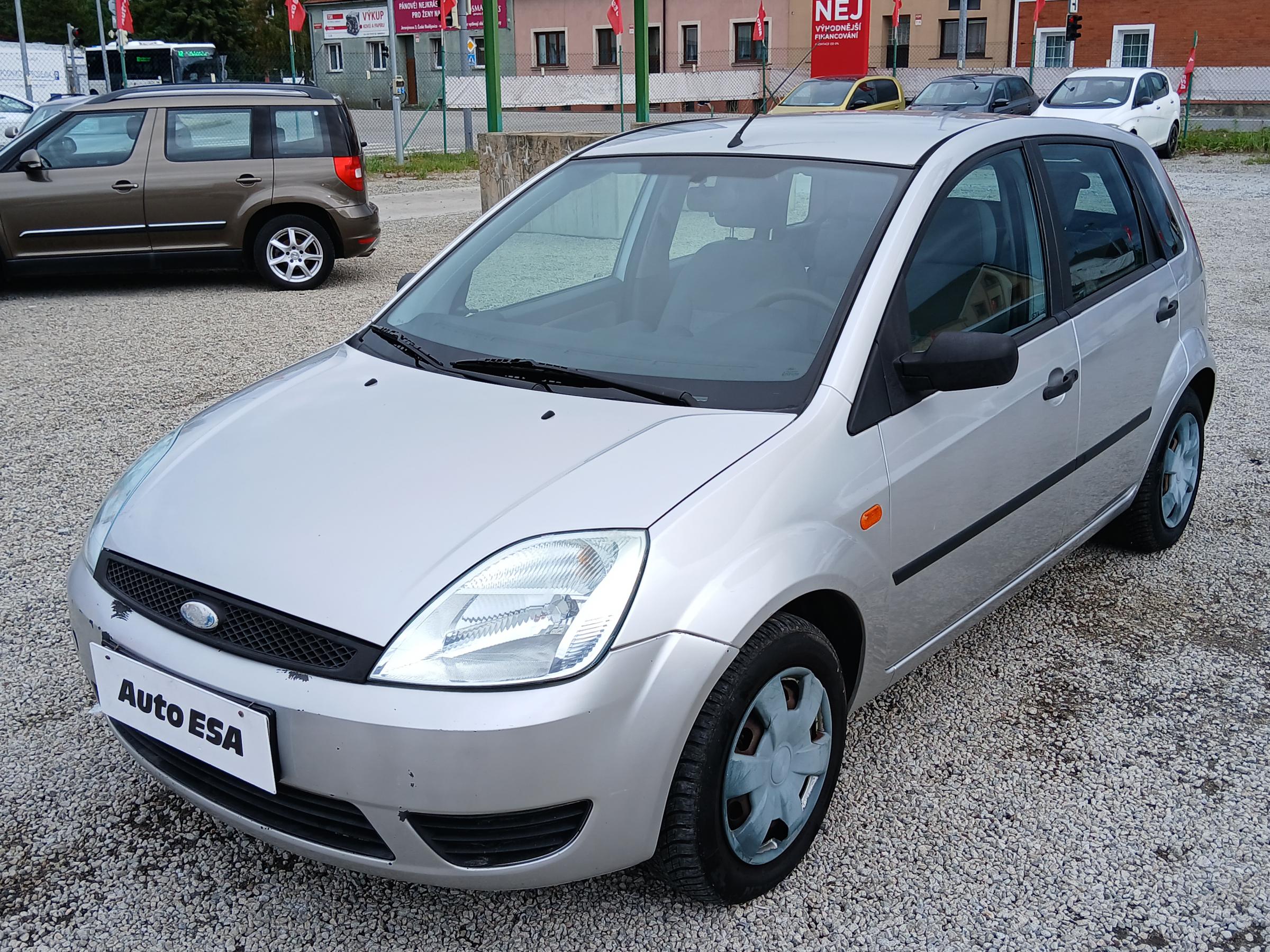 Ford Fiesta, 2003 - pohled č. 3