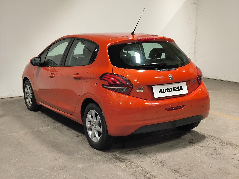 Peugeot 208 1.2PT 