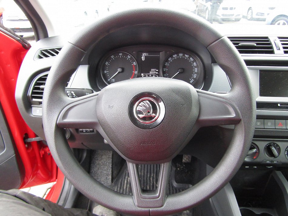 Škoda Fabia III 1.0i 