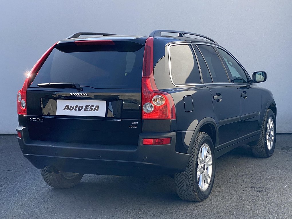 Volvo XC90 2.4 D5 Summum 4x4