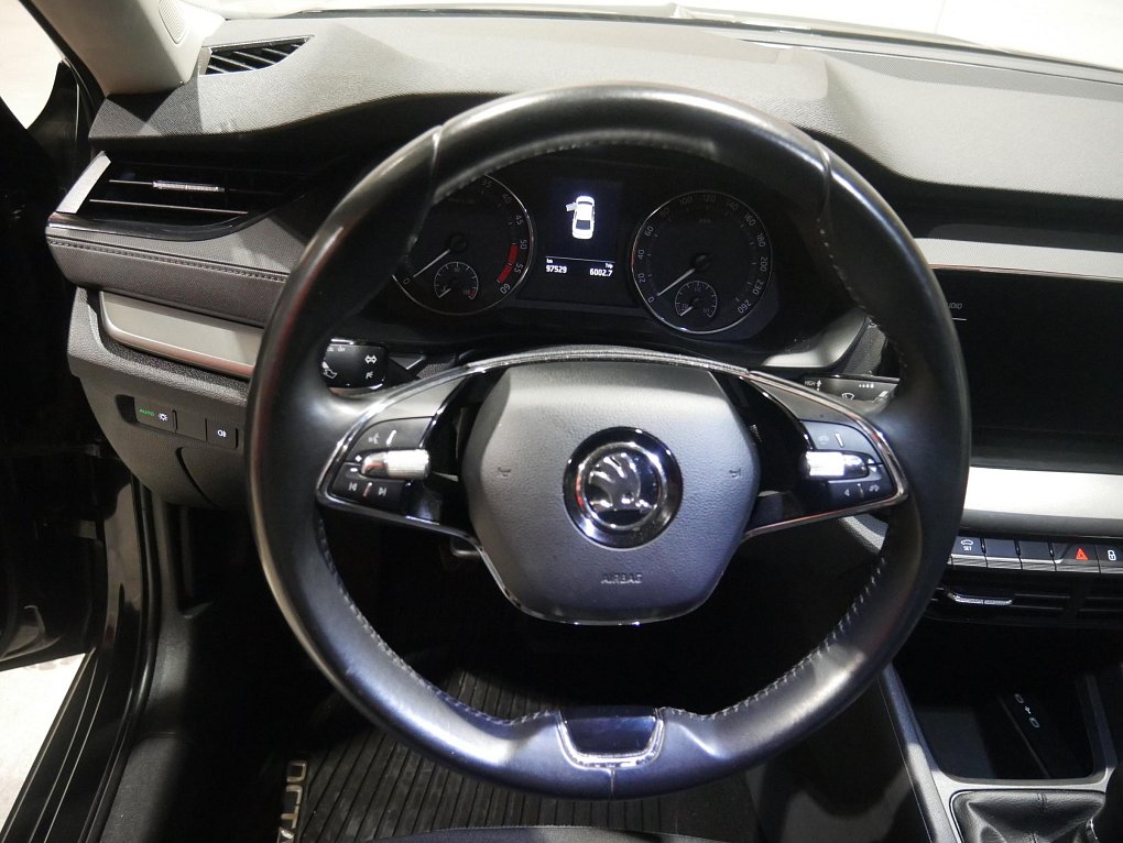 Škoda Octavia IV 2.0 TDi 