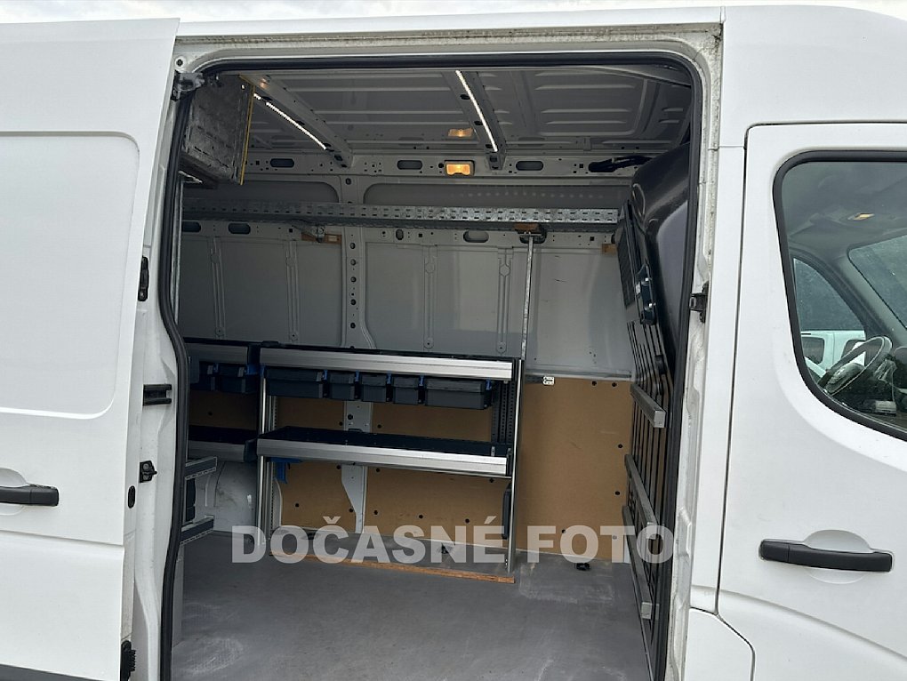 Renault Master 2.3dCi  L2H2 DÍLNA