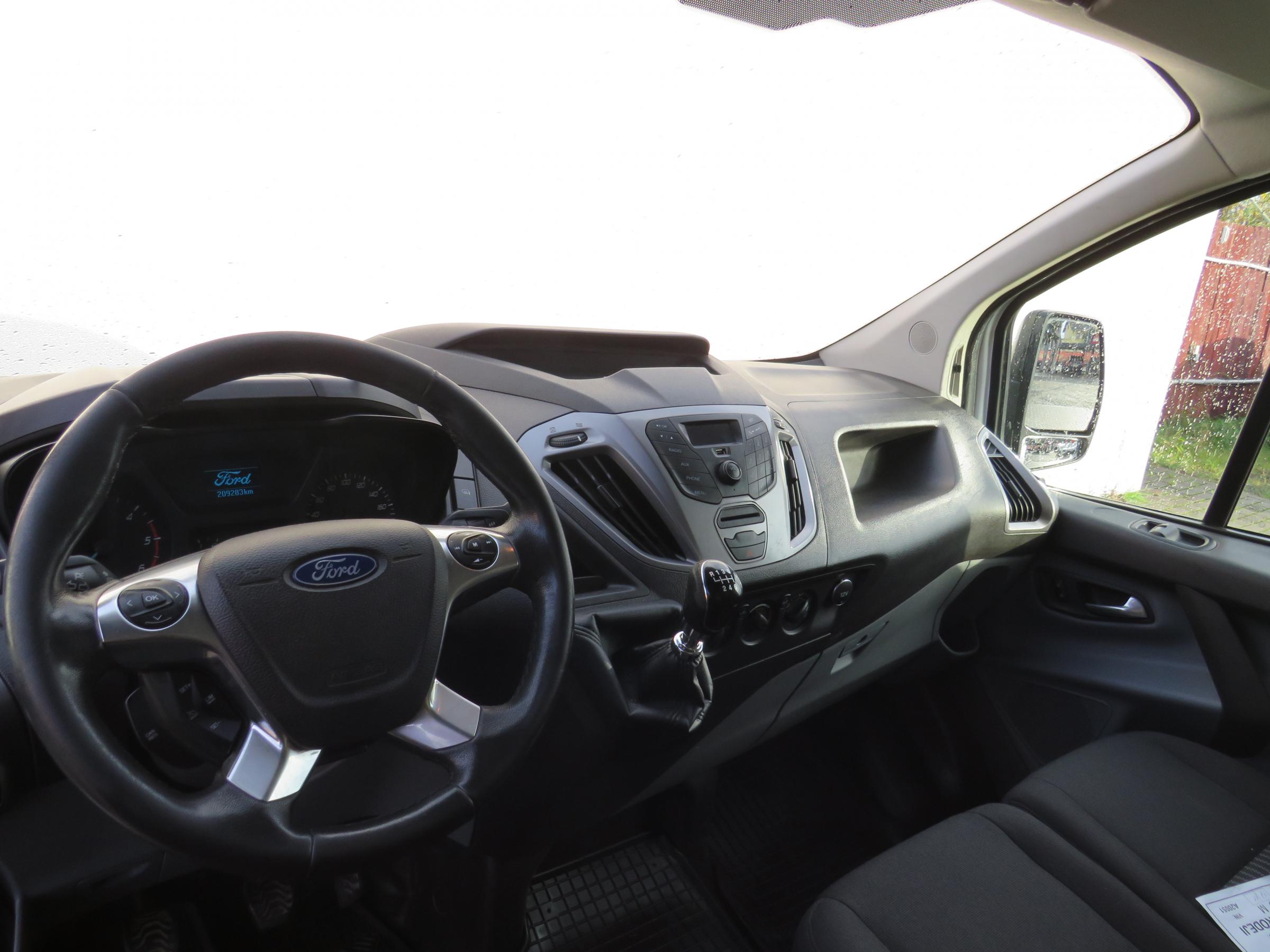 Ford Transit Custom, 2015 - pohled č. 11