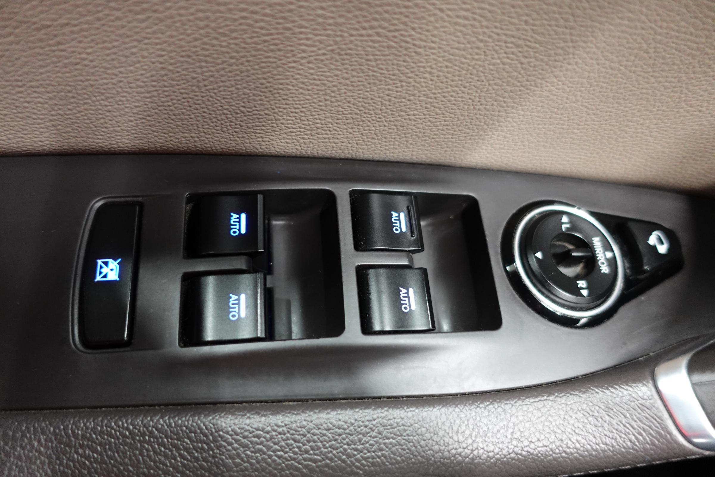 Hyundai i40, 2014 - pohled č. 13