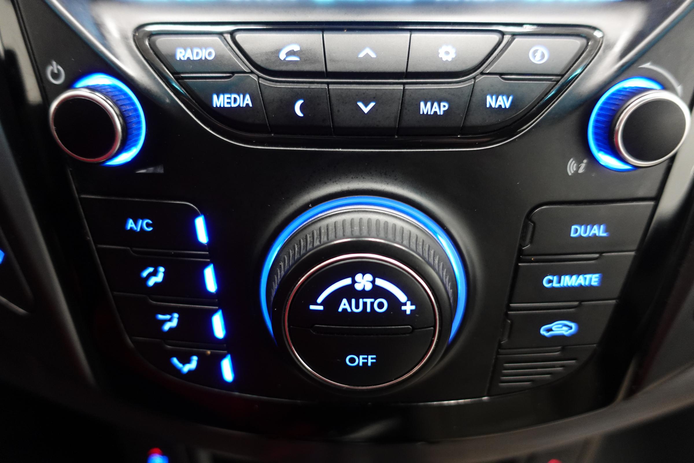 Hyundai i40, 2014 - pohled č. 18