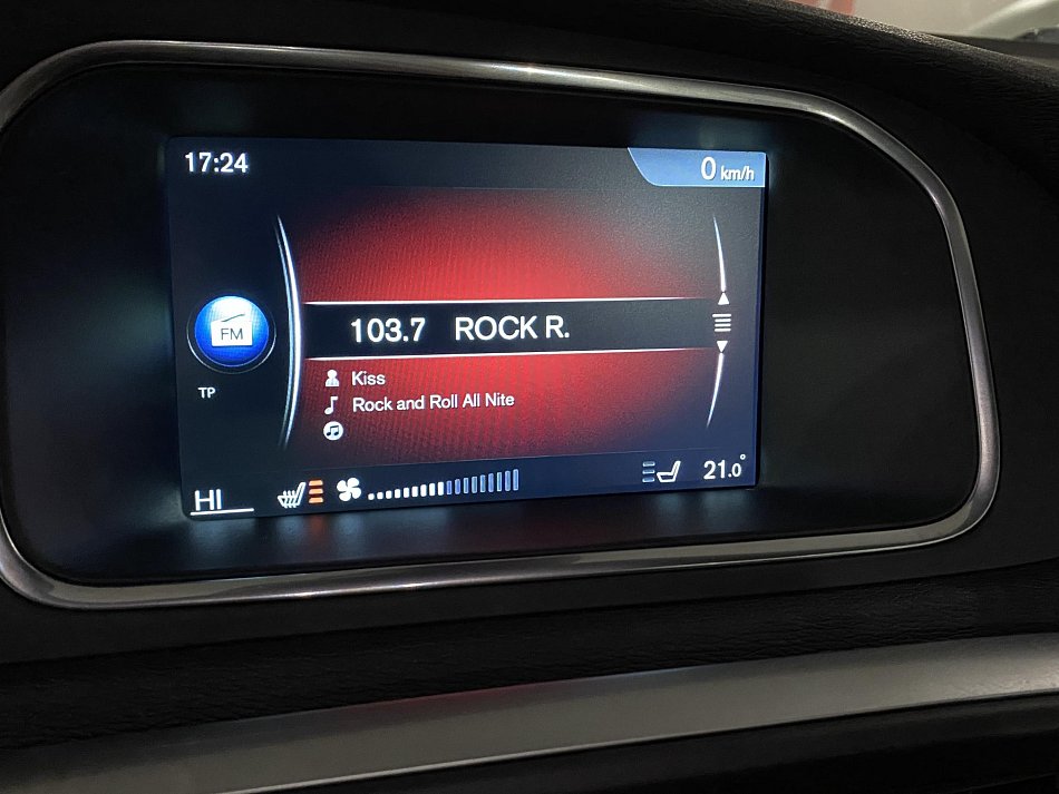 Volvo V40 2.0 D2 R-design