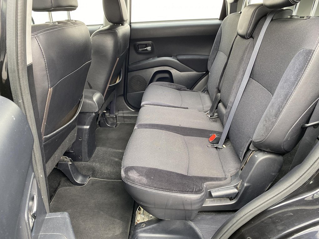 Citroën C-Crosser 2.2 HDi Tendance 4x4