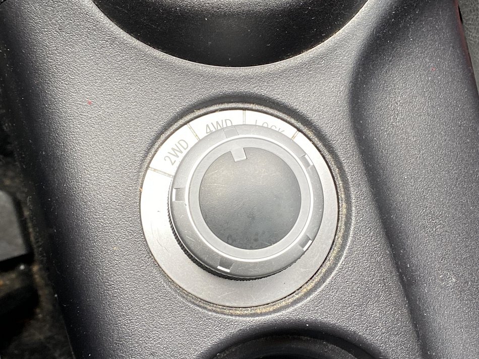 Citroën C-Crosser 2.2 HDi Tendance 4x4