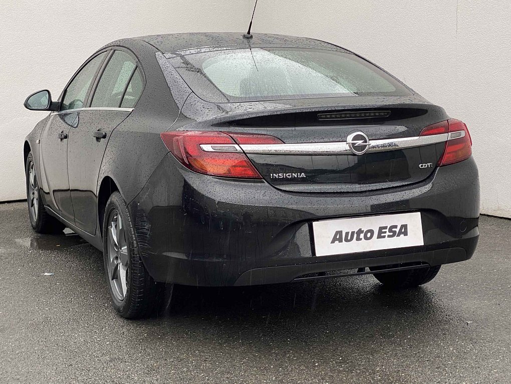 Opel Insignia 1.6CDTi 