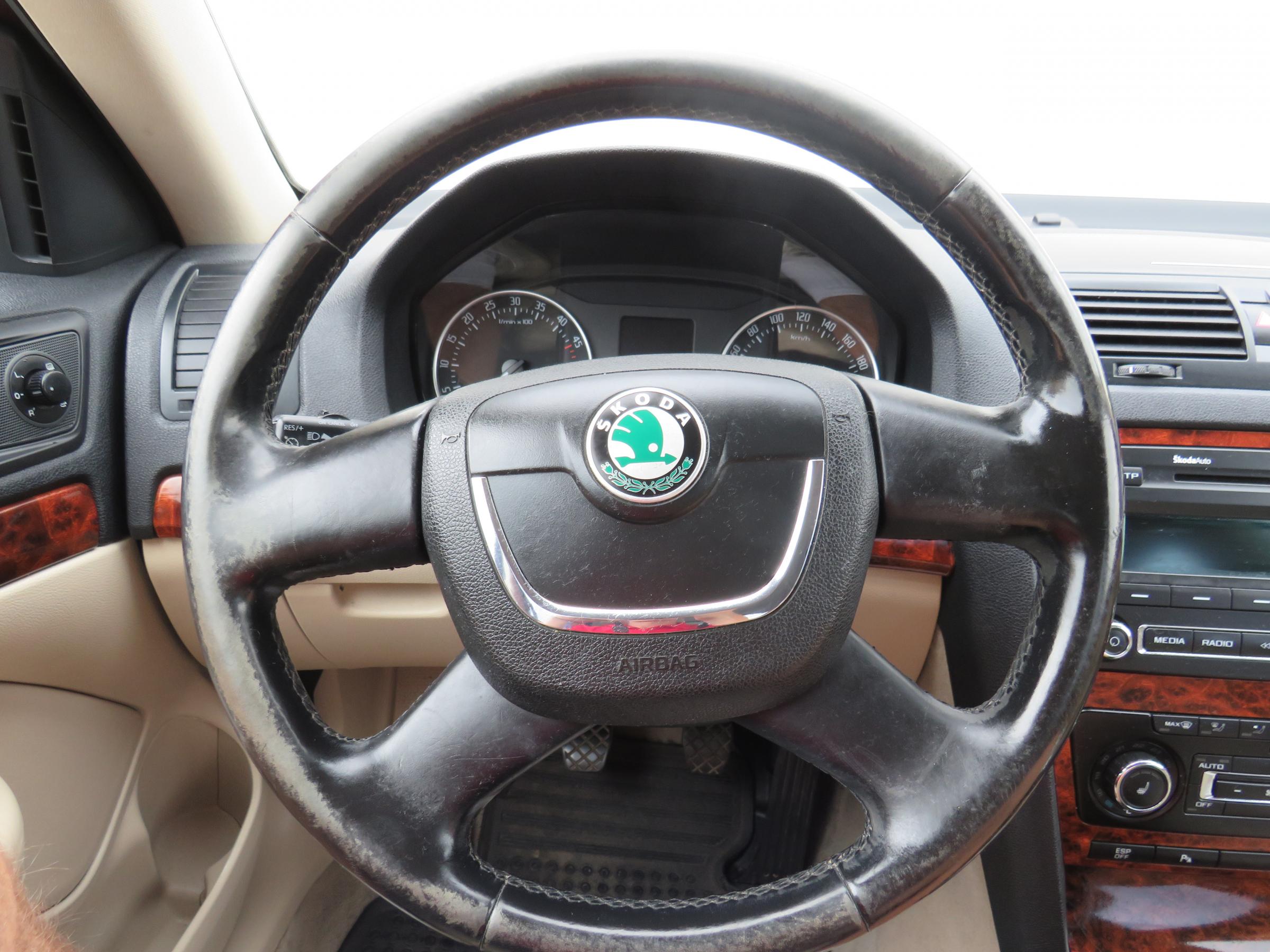 Škoda Octavia II, 2009 - pohled č. 14