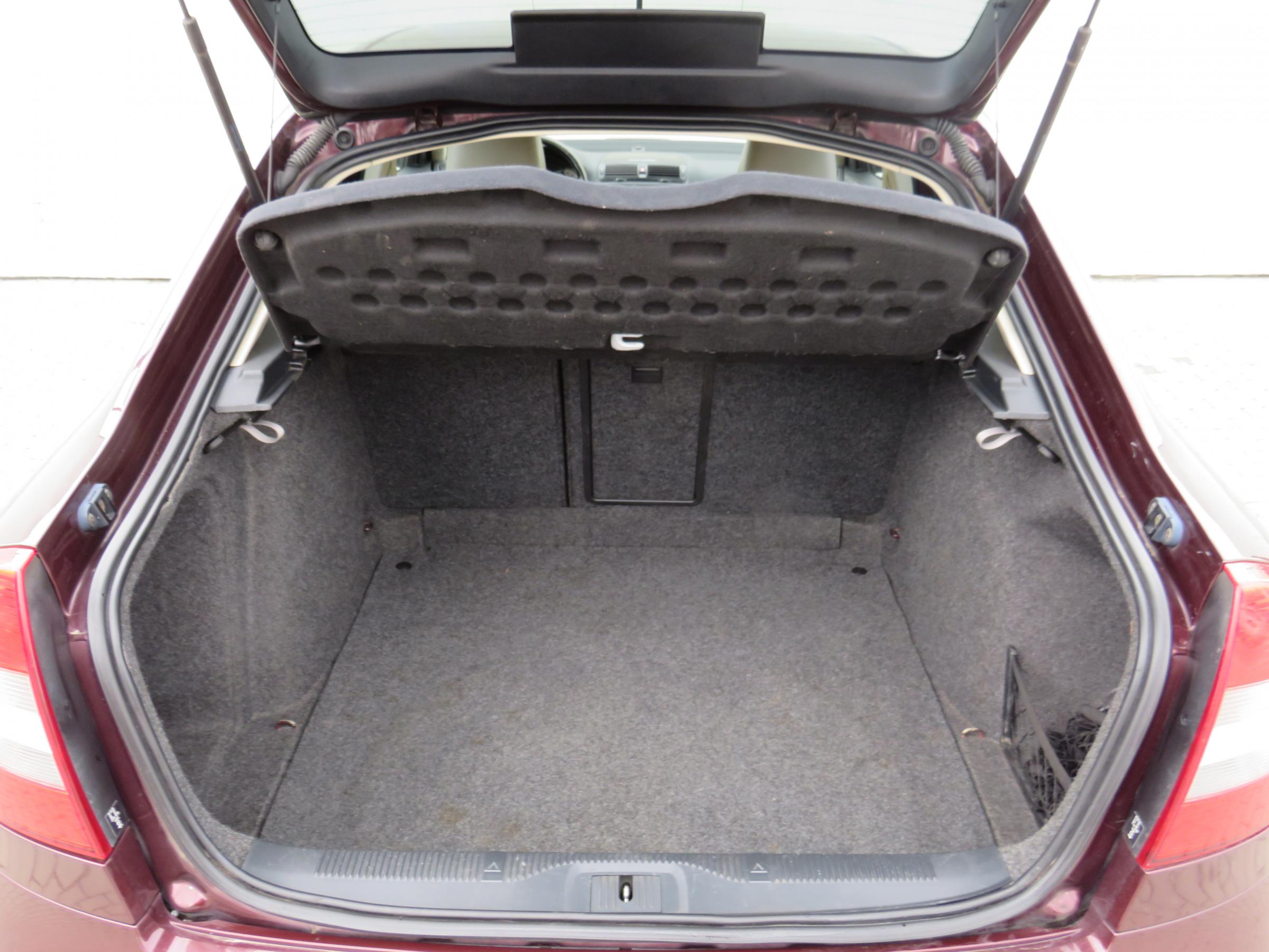 Škoda Octavia II, 2009 - pohled č. 7