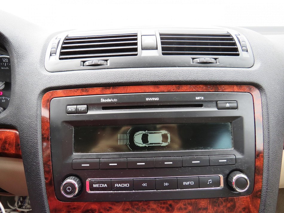 Škoda Octavia II 1.6TDi Elegance