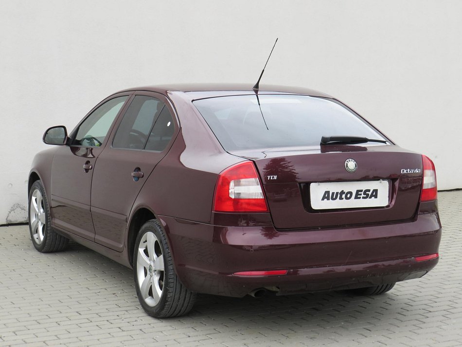 Škoda Octavia II 1.6TDi Elegance