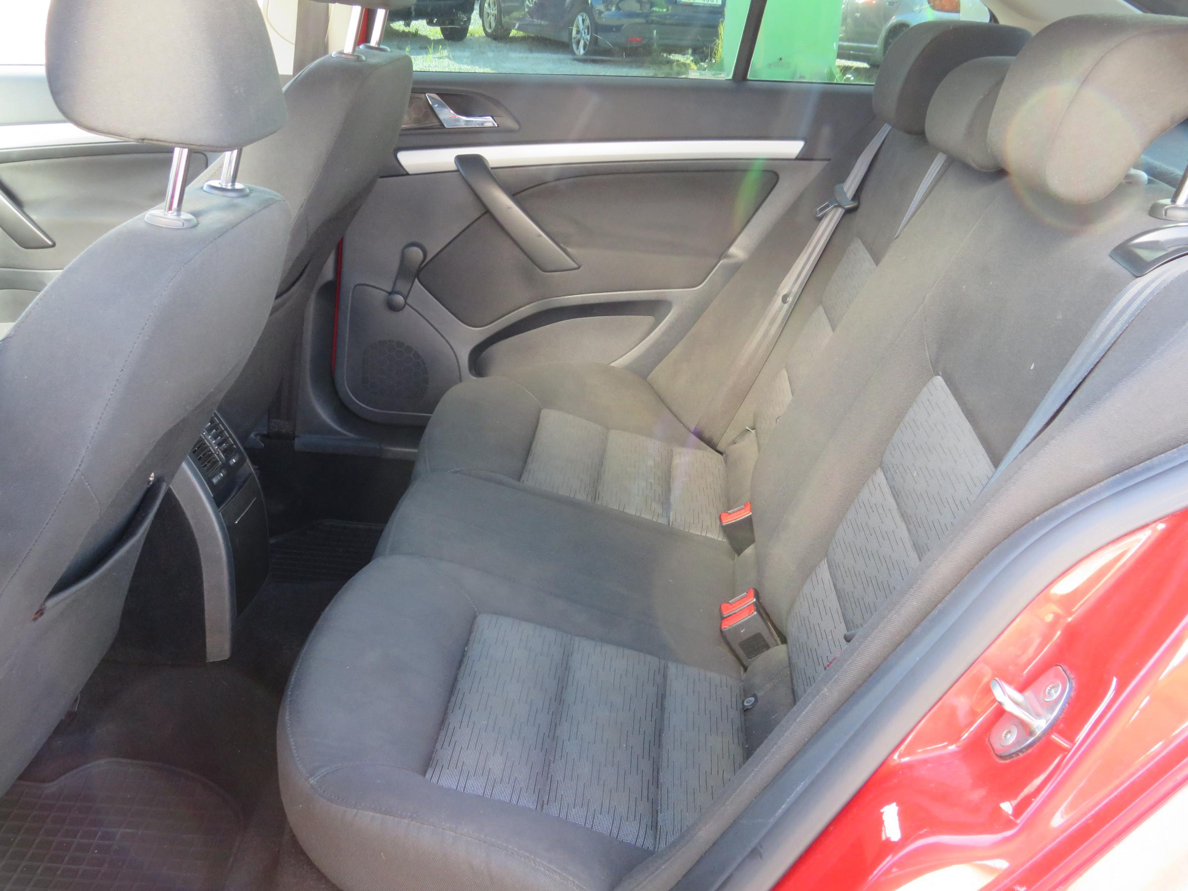 Škoda Octavia, 2009 - pohled č. 11