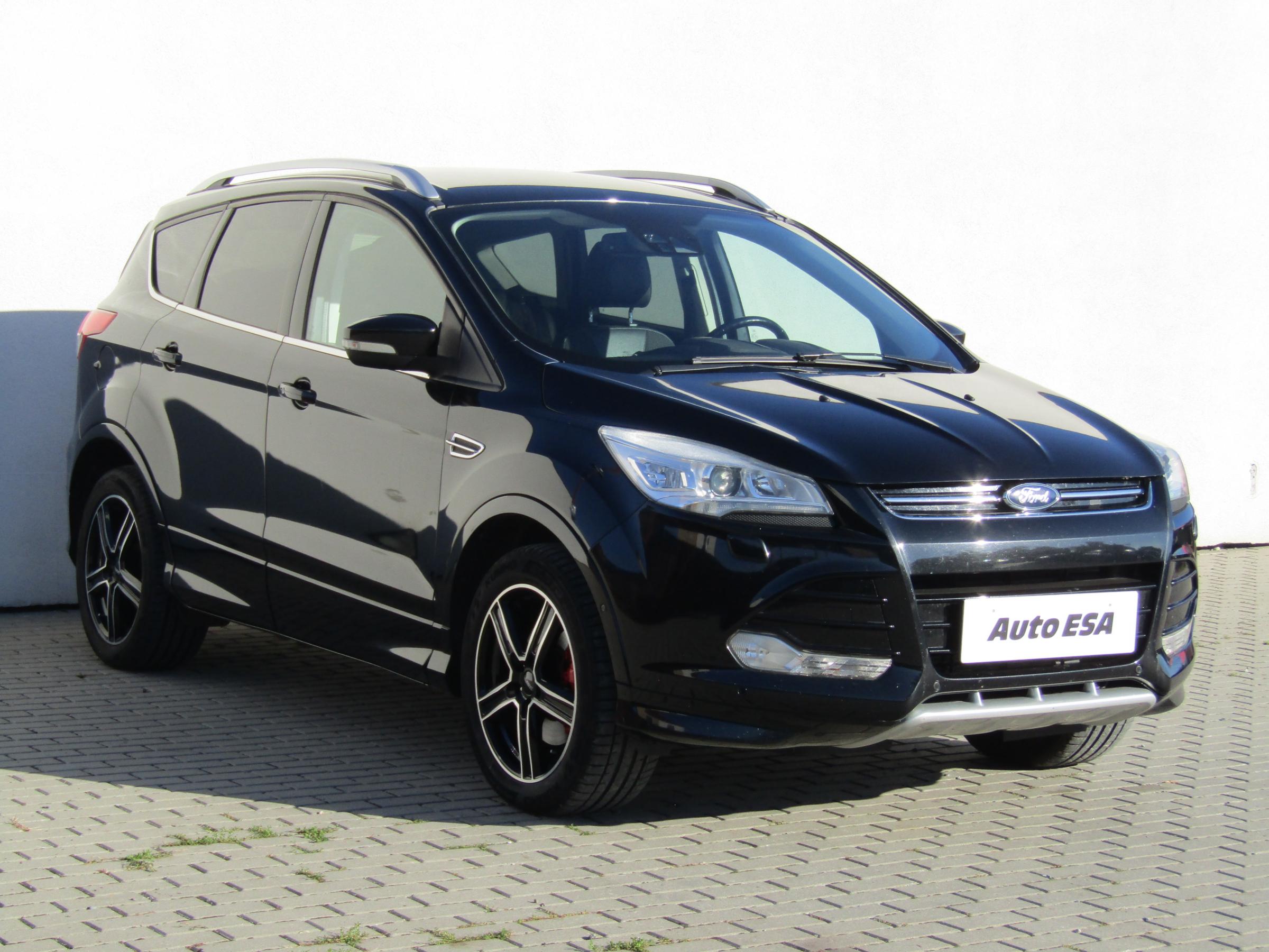 Ford Kuga, 2015