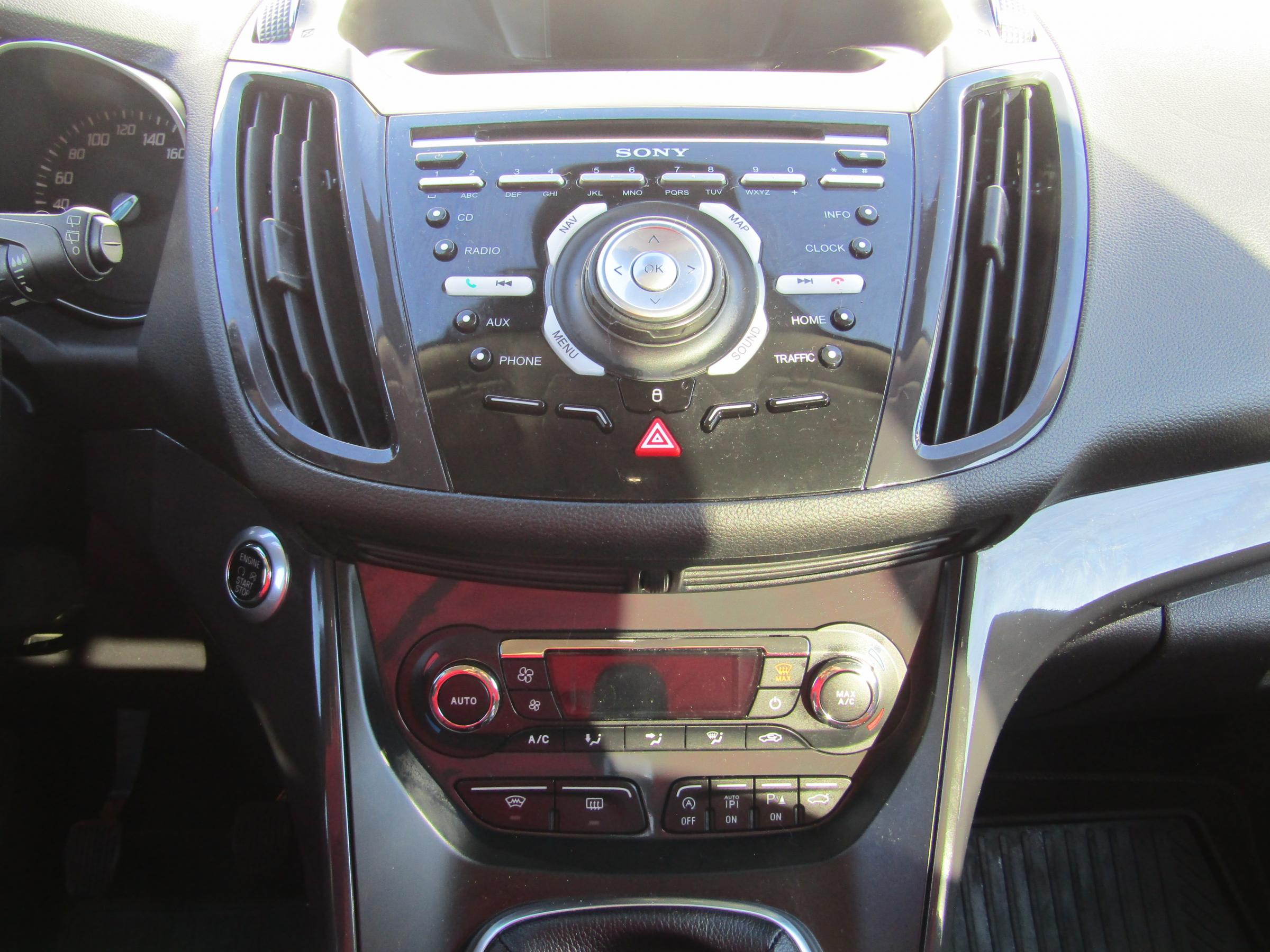 Ford Kuga, 2015 - pohled č. 16