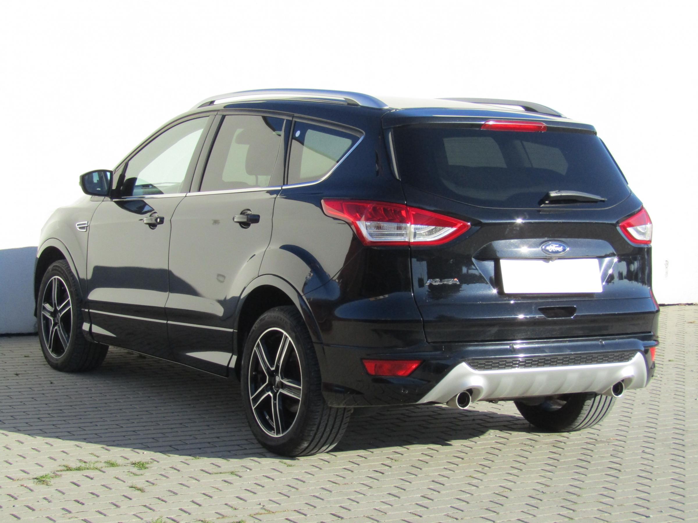 Ford Kuga, 2015 - pohled č. 6