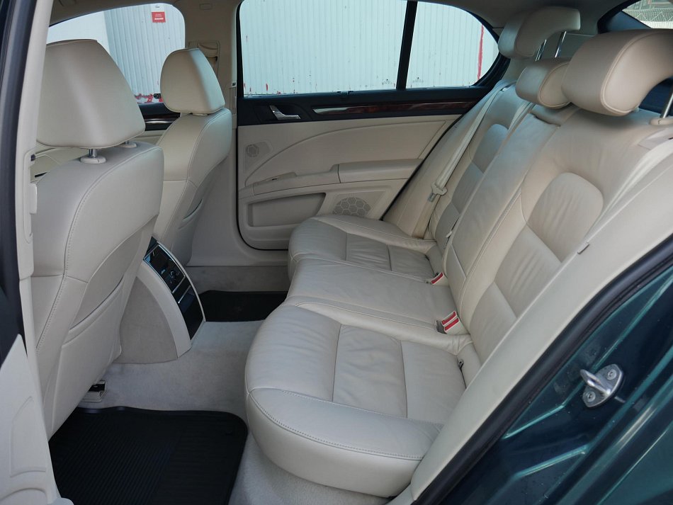 Škoda Superb II 2.0TDi Elegance 4x4