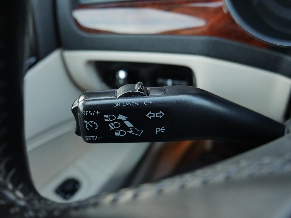 Škoda Superb II 2.0TDi Elegance 4x4