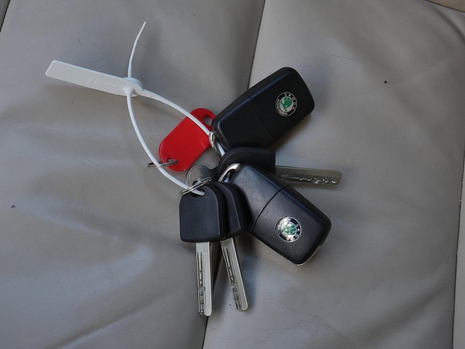 Škoda Superb II 2.0TDi Elegance 4x4