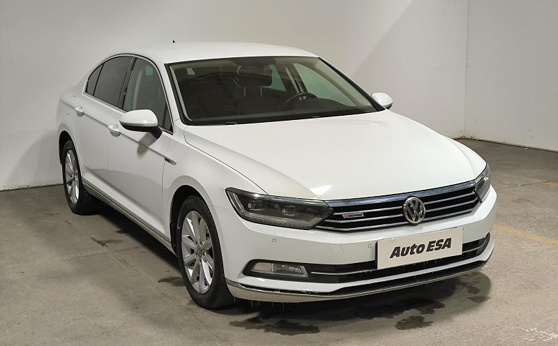Volkswagen Passat 2.0 TDi Highline