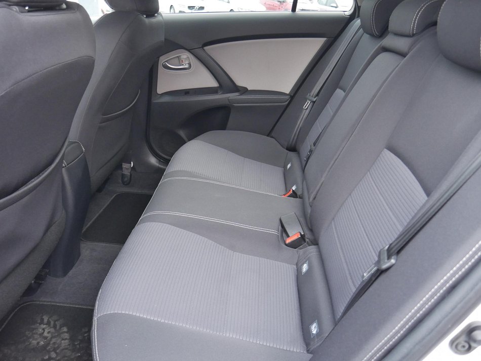 Toyota Avensis 2.0 D-4D 