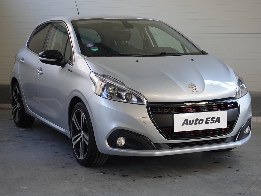 Peugeot 208 1.2PT GT Line