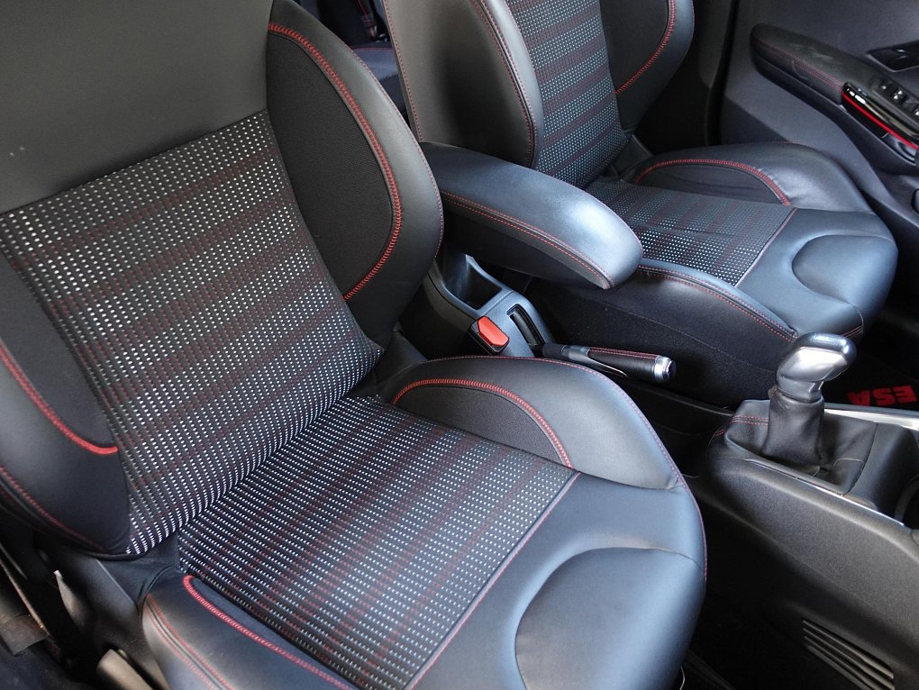 Peugeot 208 1.2PT GT Line