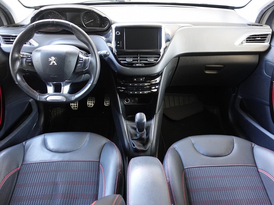 Peugeot 208 1.2PT GT Line