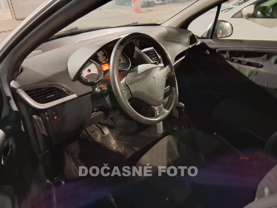 Peugeot 207 1.6 HDI 
