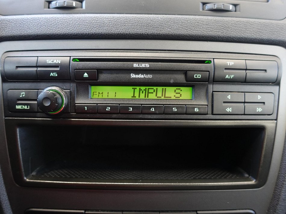 Škoda Octavia II 1.6i 