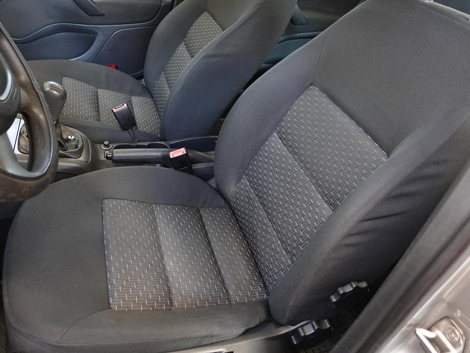 Škoda Octavia II 1.6i 