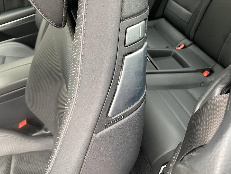 Mercedes-Benz Třída E 3.0 BlueTec  350d