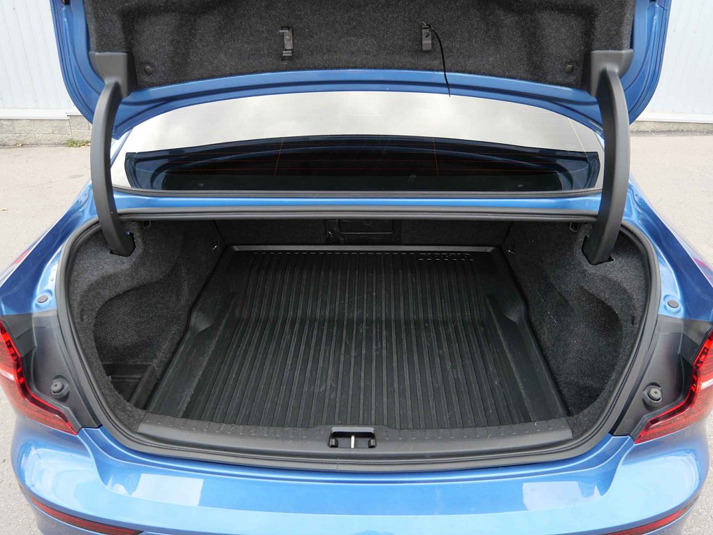 Volvo S60 2.0 i  4x4