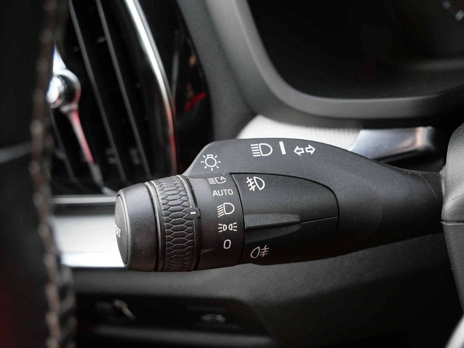 Volvo S60 2.0 i  4x4