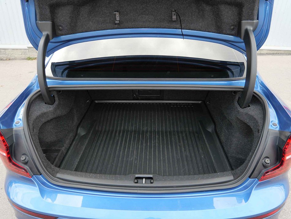 Volvo S60 2.0 i  4x4
