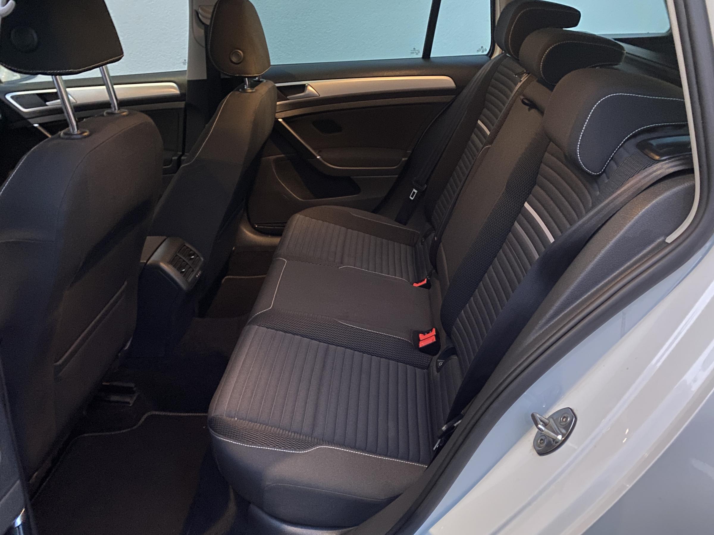 Volkswagen Golf, 2014 - pohled č. 10