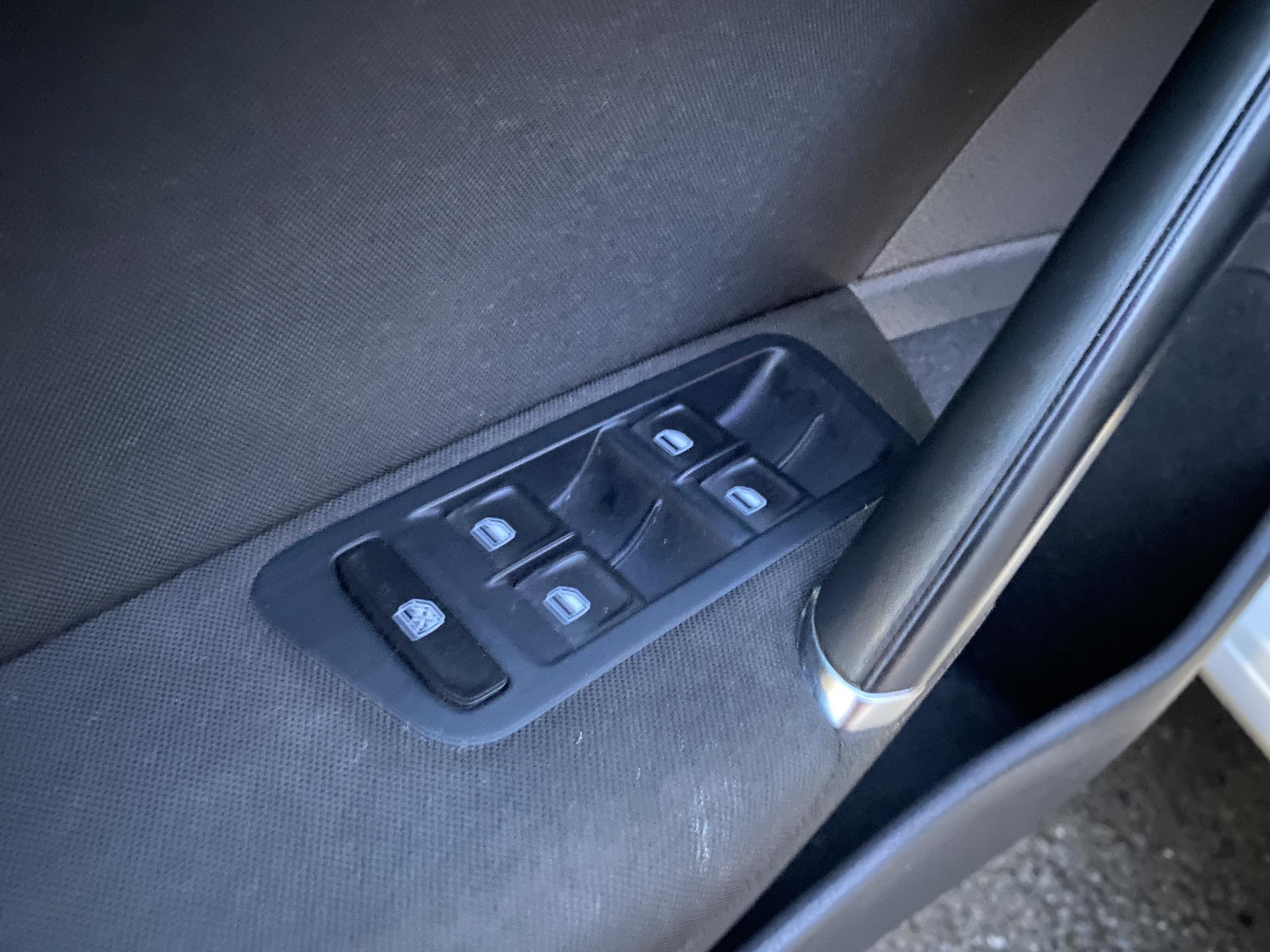 Volkswagen Golf, 2014 - pohled č. 13